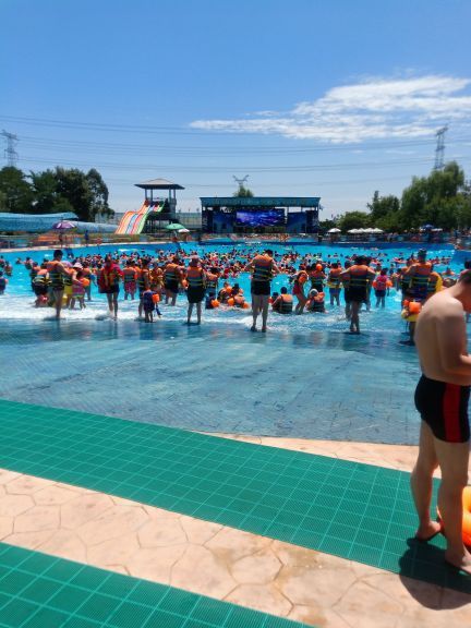 海豚湾水上乐园