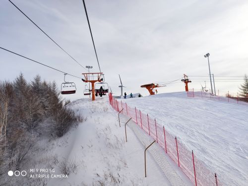 长城岭滑雪场