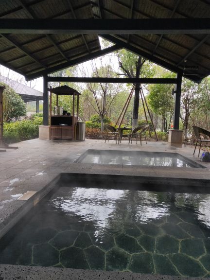 灰汤温泉职工疗养院