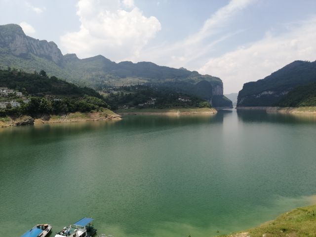 东风湖