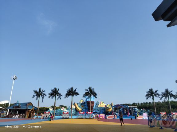 锦州东方欢乐王国水世界