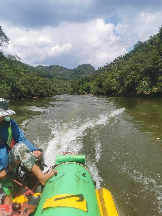万泉河峡谷景区