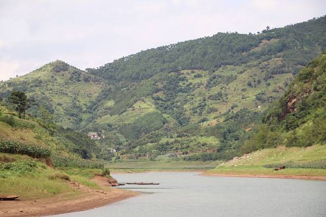 罗平县鲁布革三峡景区