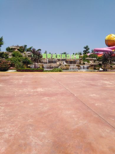 湖泉温泉水世界