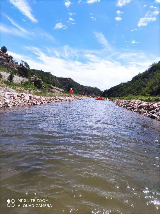 邢台峡谷漂流