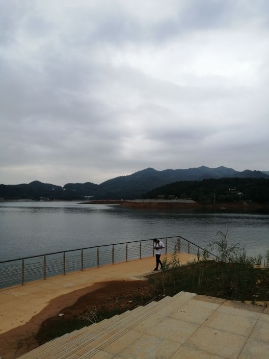 酒仙湖