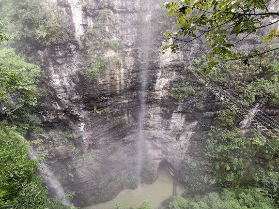 猴耳天坑·极限酷玩公园