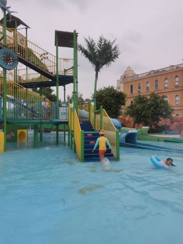 燊海森林欢乐岛水上乐园