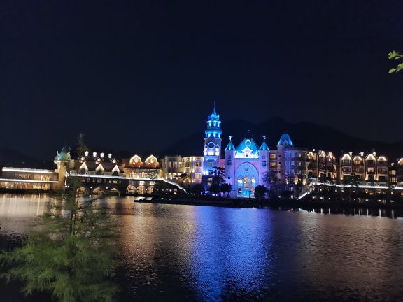 茵特拉根矿泉SPA