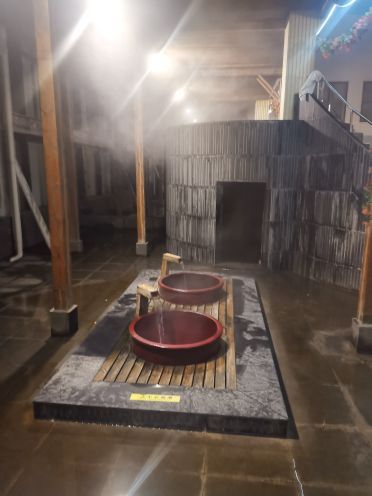 嘉佑温泉水世界