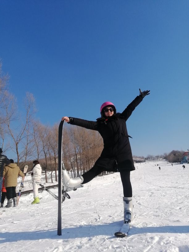 玉泉玉峰滑雪场