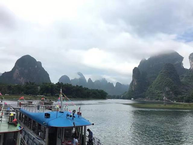 遇龙河竹筏漂游