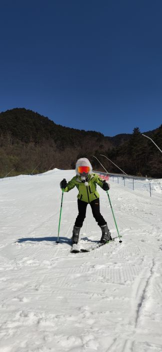 大明山万松岭滑雪场