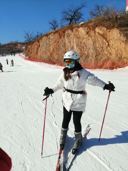 蓟洲国际滑雪场