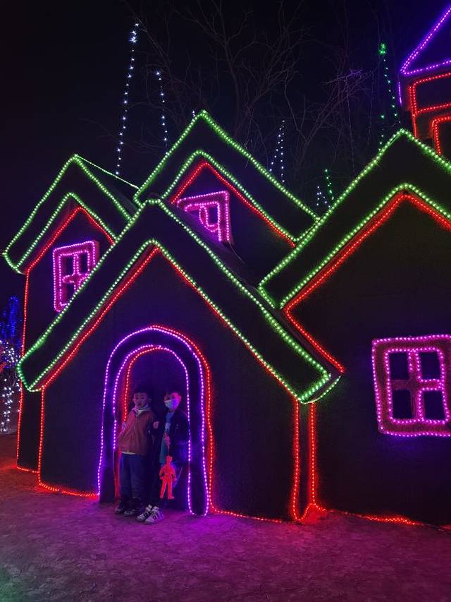 贾家庄动物王国