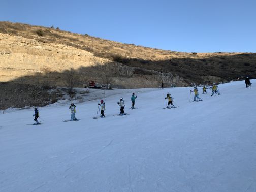 东壹山亚布洛尼国际滑雪场