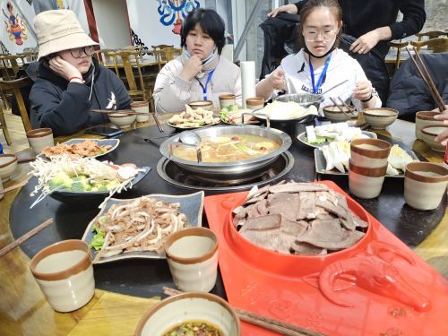 稻城亚丁-夏诺多吉