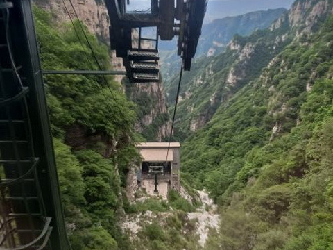 白石山世界地质公园旅游景点图片