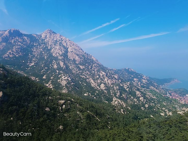 "崂山好风景，崂山——山海凌云☁️，仙山名不虚传，云雾缭绕，美女导游很热情，服务到位，下次来青岛..._青岛山一战遗址公园"的评论图片