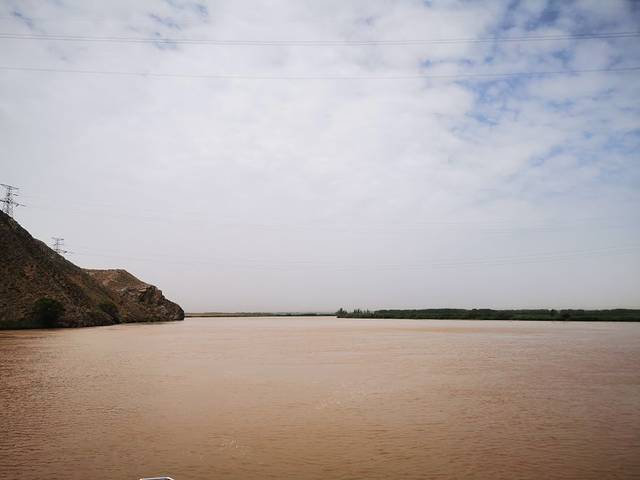 青铜峡黄河大峡谷旅游区