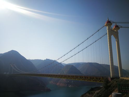 黄河羊皮筏子漂流中心