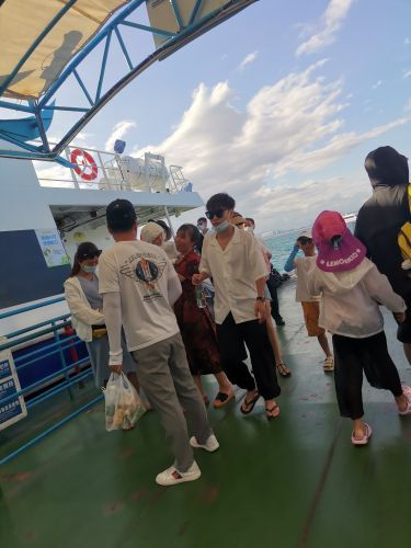 呀诺达热带雨林