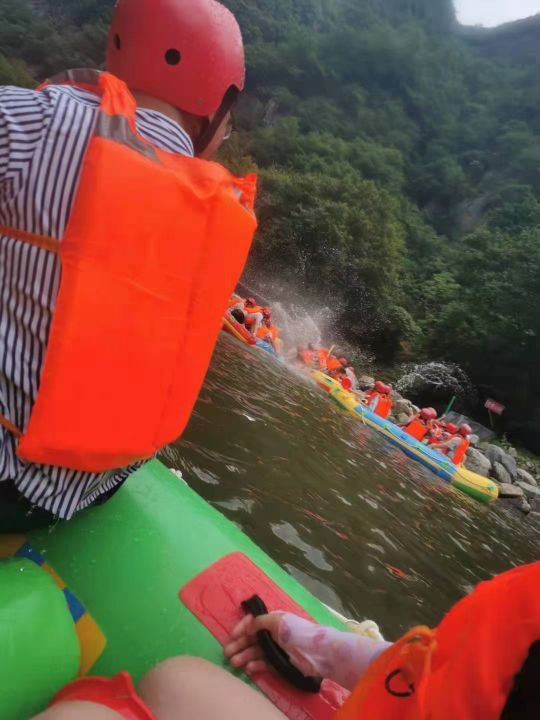 霍山大峡谷漂流
