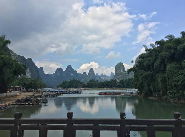 遇龙河竹筏漂游