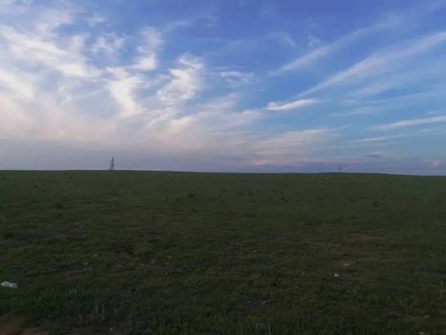 红格尔敖包旅游景区