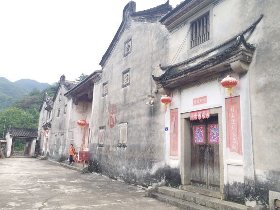 雁南飞茶田景区