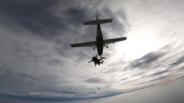 千岛湖高空跳伞