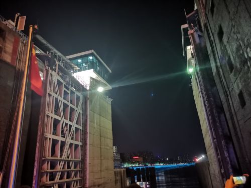 交运长江夜游游船