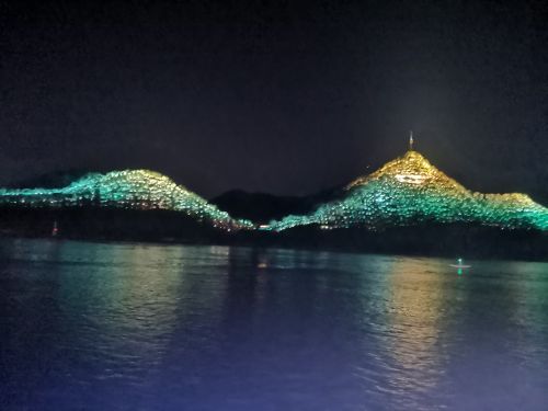 交运长江夜游游船