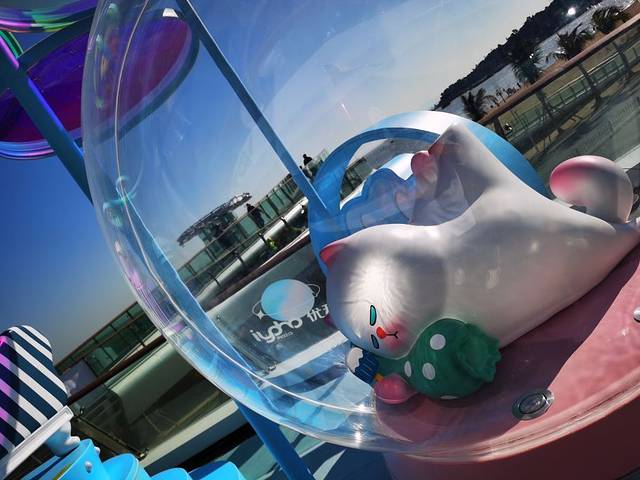 海上看港珠澳大桥