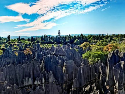 阿诗玛化身石旅游景点图片