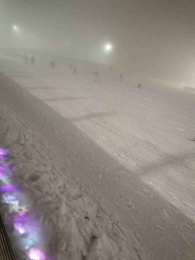 龙降坪国际滑雪场