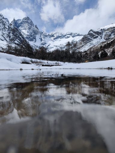 古尔沟华美达酒店温泉