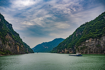 船进三峡人家第 2 张图片