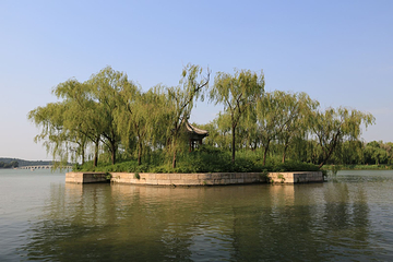 神女湖第 1 张图片