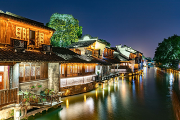 西栅夜游第 3 张图片