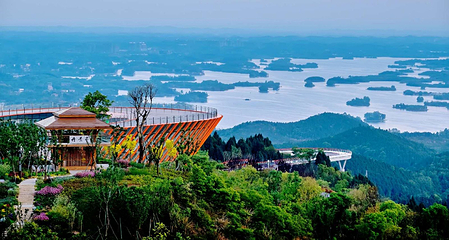 成都龙泉山丹景台旅游景区第 10 张图片