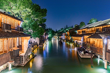 西栅夜游第 2 张图片