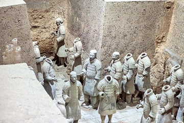 秦兵马俑三号坑遗址第 7 张图片