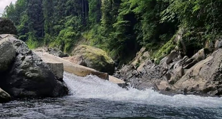 瓦屋山景区漂流第 9 张图片