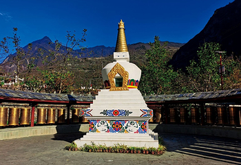 理县甘堡藏寨景区第 3 张图片