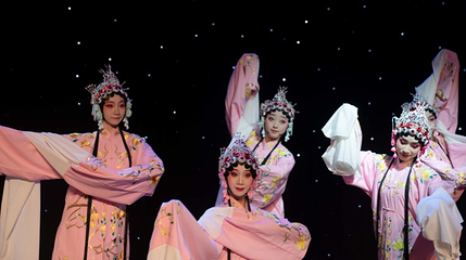 嘿！白娘子·变脸吐火爆笑川剧·繁星第 3 张图片
