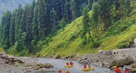 瓦屋山景区漂流第 3 张图片