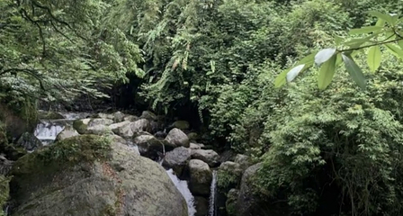 瓦屋山景区漂流第 2 张图片
