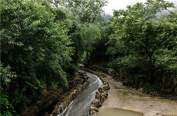 汤公山峡谷探险漂流第 8 张图片
