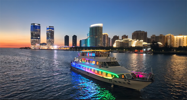 夜游海口湾海南之星